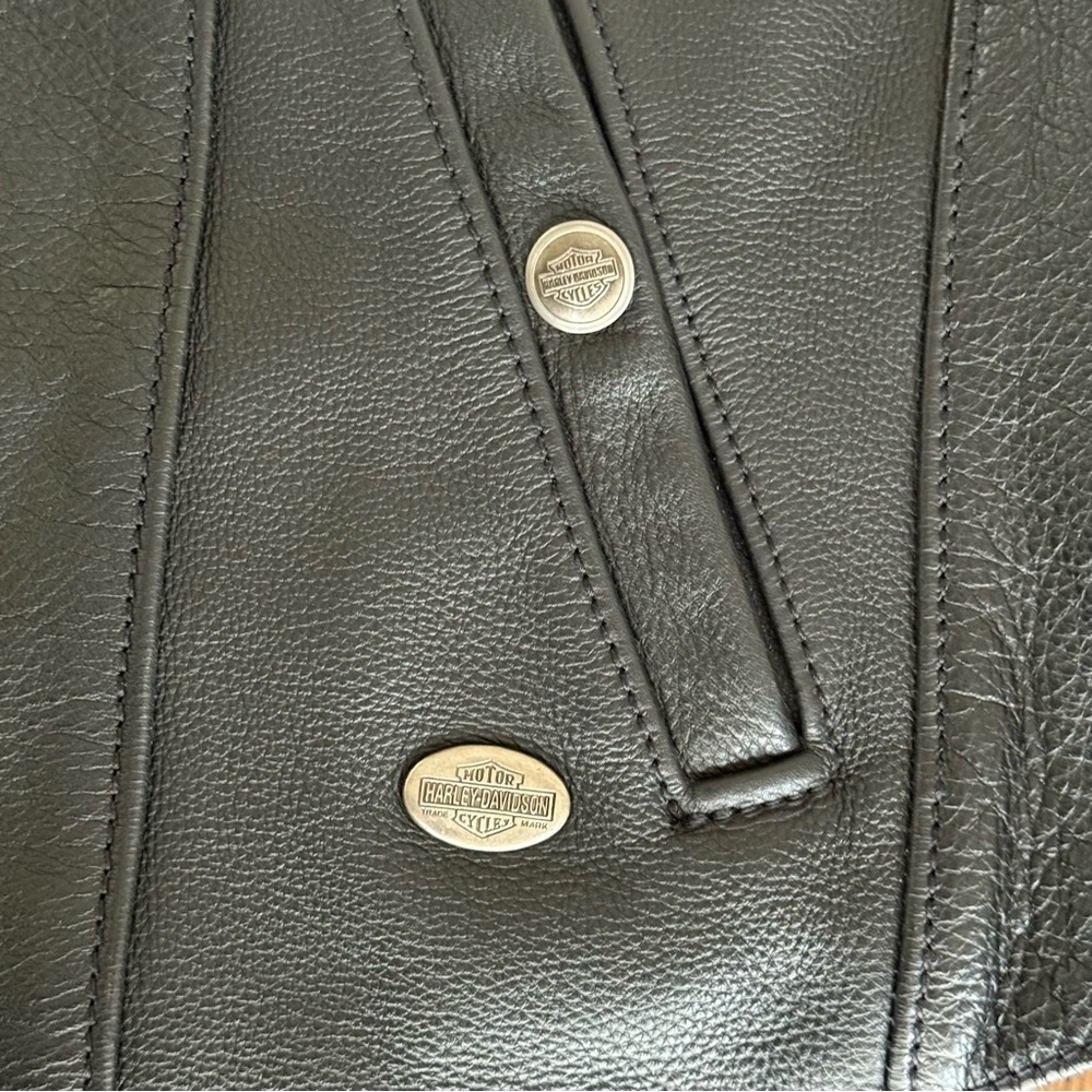 Classic Black Leather Vest - Women's Button Front - Picture 8 of 11
